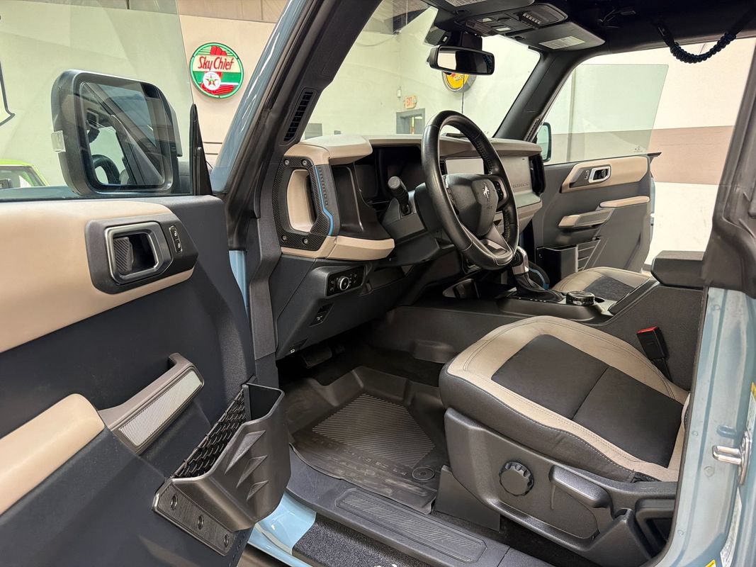 Used 2023 Ford Bronco Wildtrak AWD/4WD image 25
