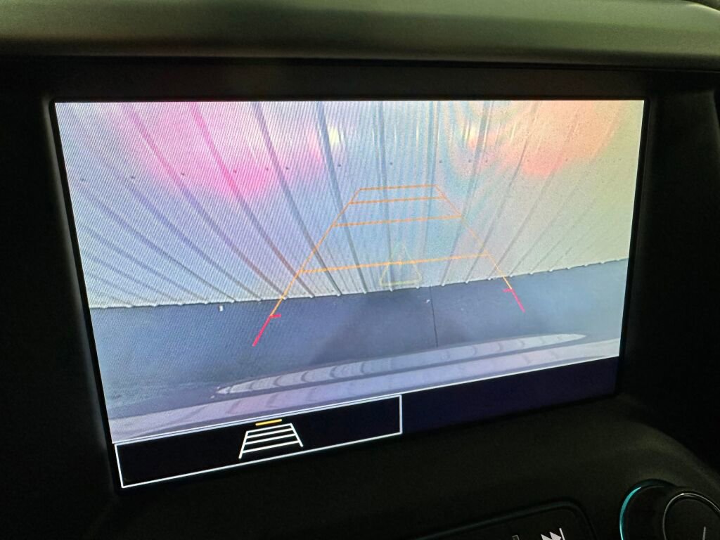 Used 2021 GMC Acadia SLE w/ Driver Convenience Package AWD/4WD image 13