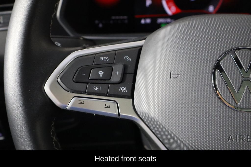 Used 2023 Volkswagen Tiguan SE R-Line FWD image 8