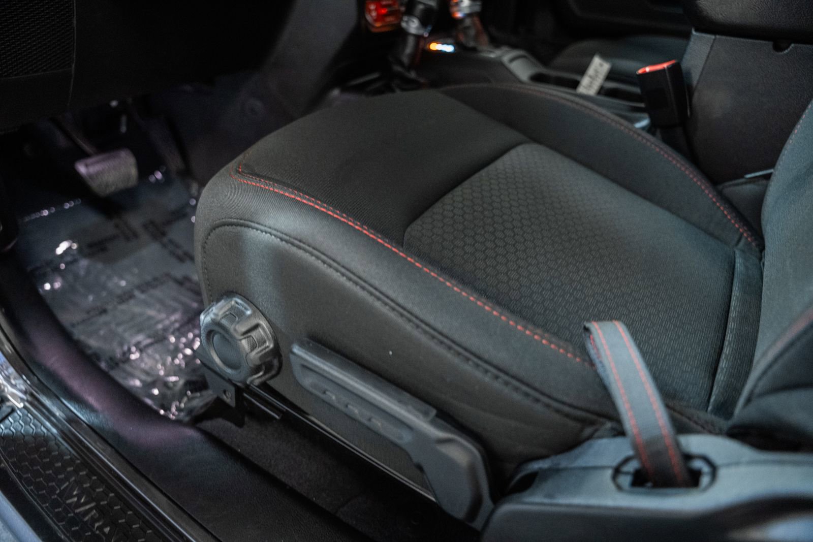 Used 2018 Jeep Wrangler Rubicon image 41