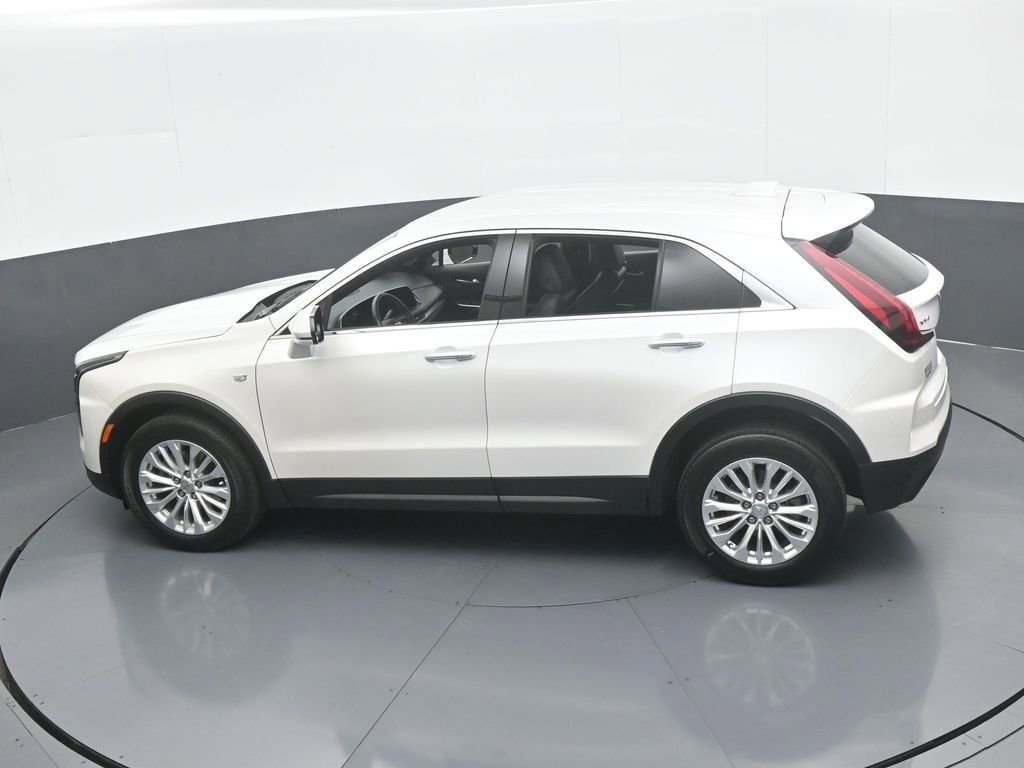 Used 2024 Cadillac XT4 Luxury w/ Cold Weather Package image 53