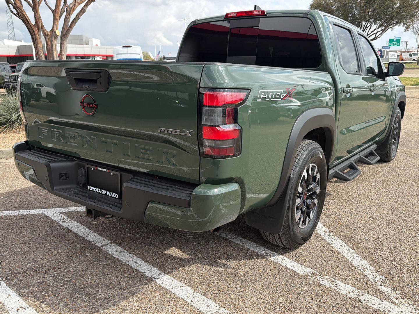 Used 2023 Nissan Frontier Pro-X w/ Technology Package RWD image 3
