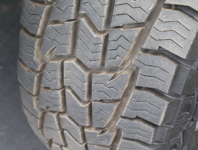 Used 2022 Chevrolet Silverado 3500 LT w/ Convenience Package image 13