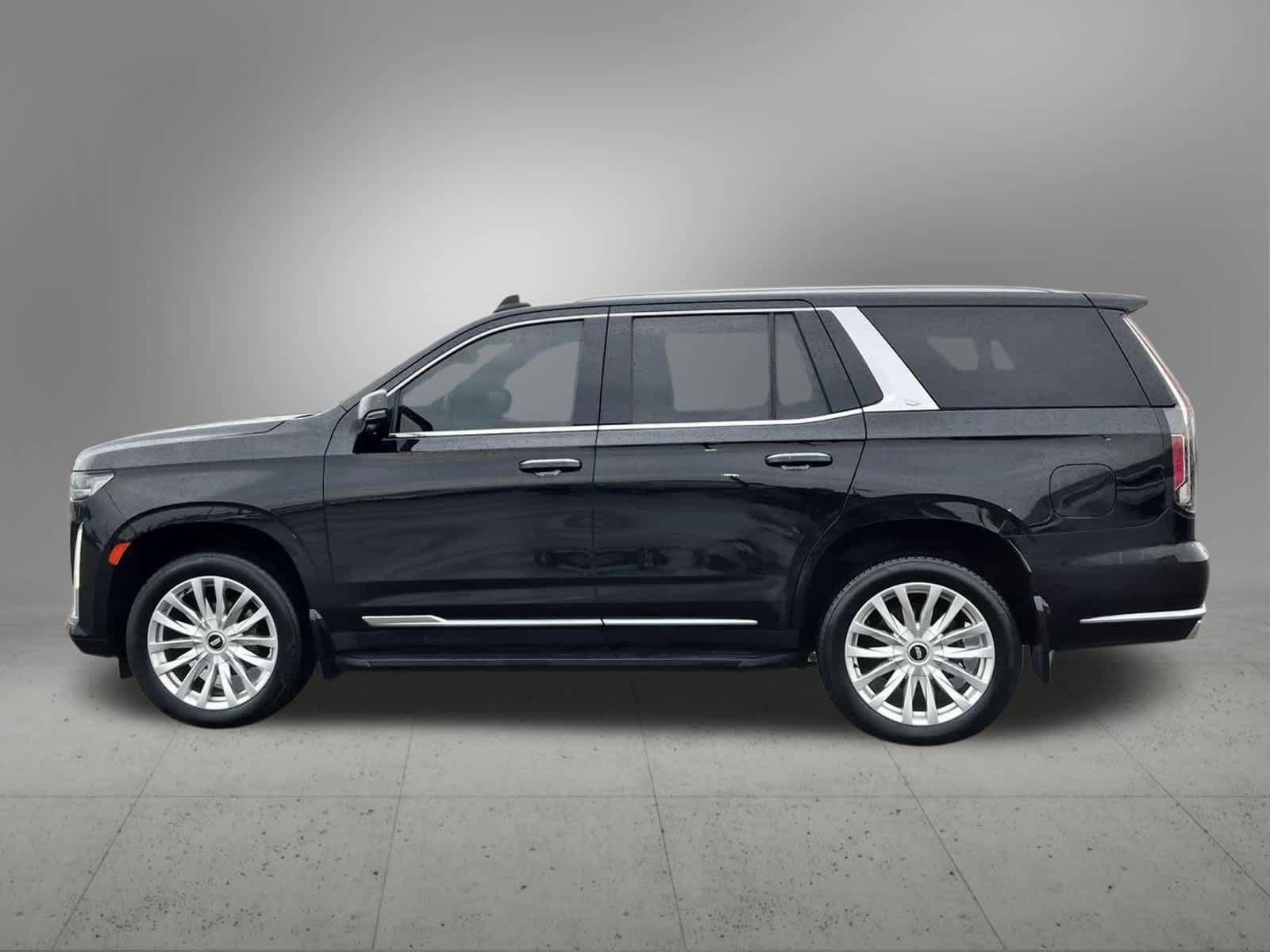 Used 2022 Cadillac Escalade Luxury AWD/4WD image 3