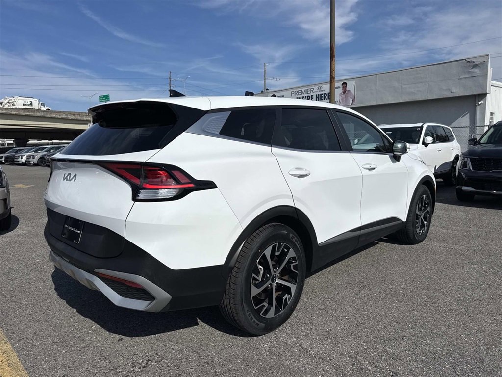 Certified 2023 Kia Sportage EX image 10