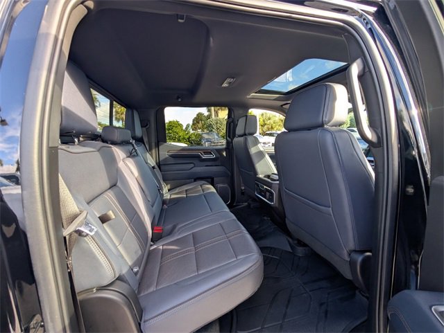 Used 2023 Chevrolet Silverado 1500 High Country w/ High Country Premium Package image 15