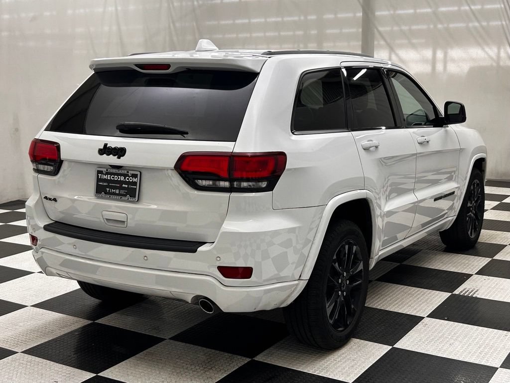 Certified 2020 Jeep Grand Cherokee Altitude AWD/4WD image 7
