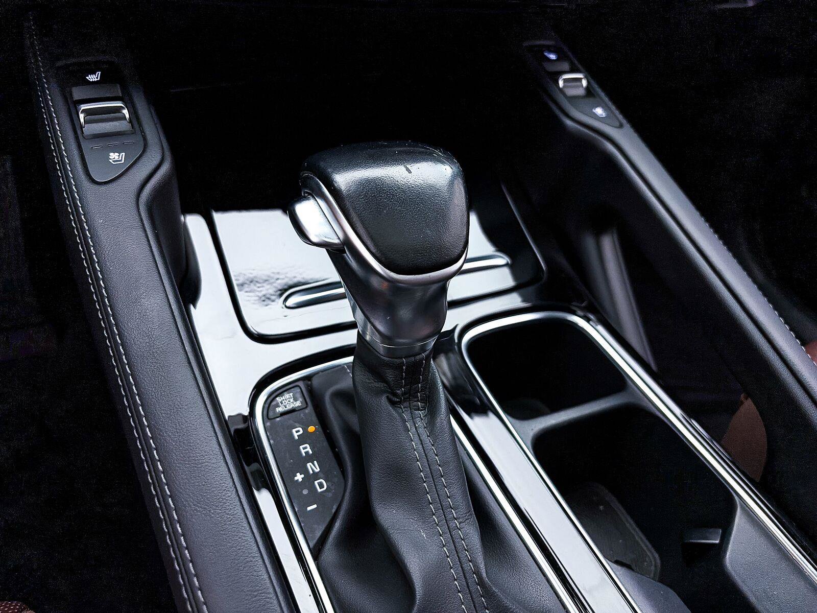 Used 2024 Kia Telluride EX w/ EX Captain's Chair Package FWD image 19