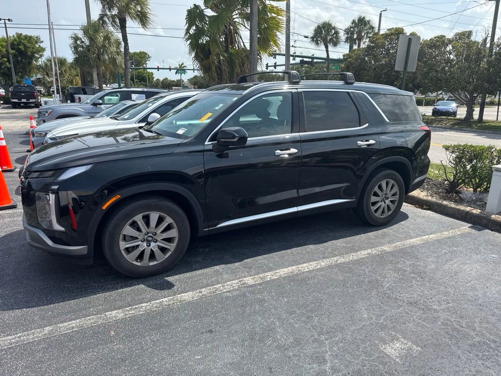 Used 2023 Hyundai Palisade SEL FWD image 19