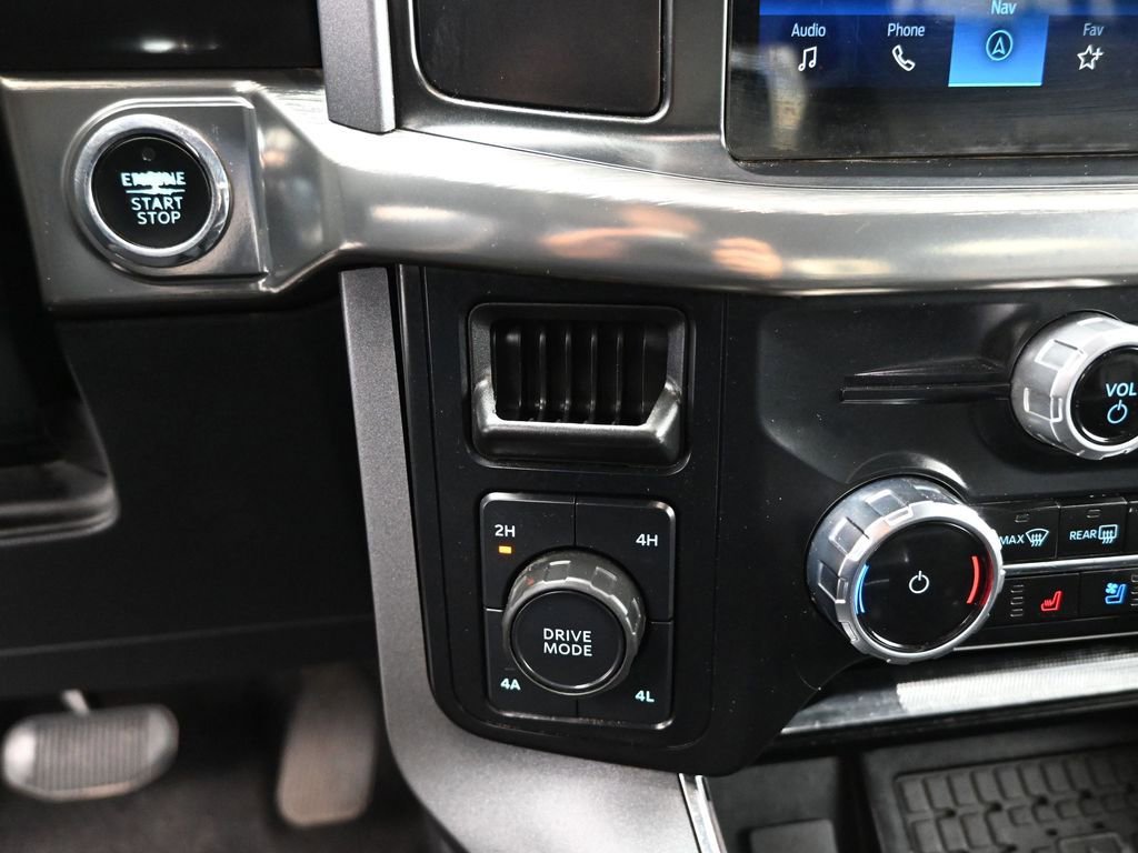 Certified 2023 Ford F150 Lariat w/ Equipment Group 502A High image 19