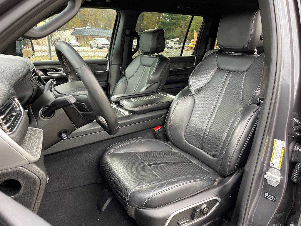 Used 2022 Jeep Wagoneer Series III image 19