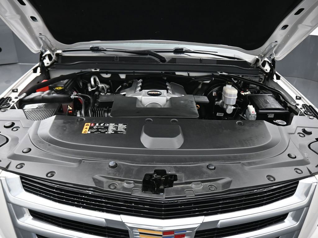 Used 2020 Cadillac Escalade Premium Luxury image 64