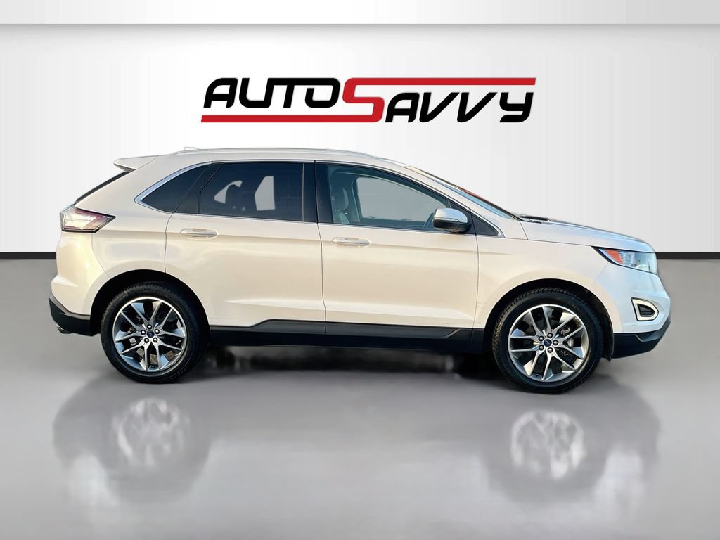 Used 2015 Ford Edge Titanium w/ Technology Package FWD image 8