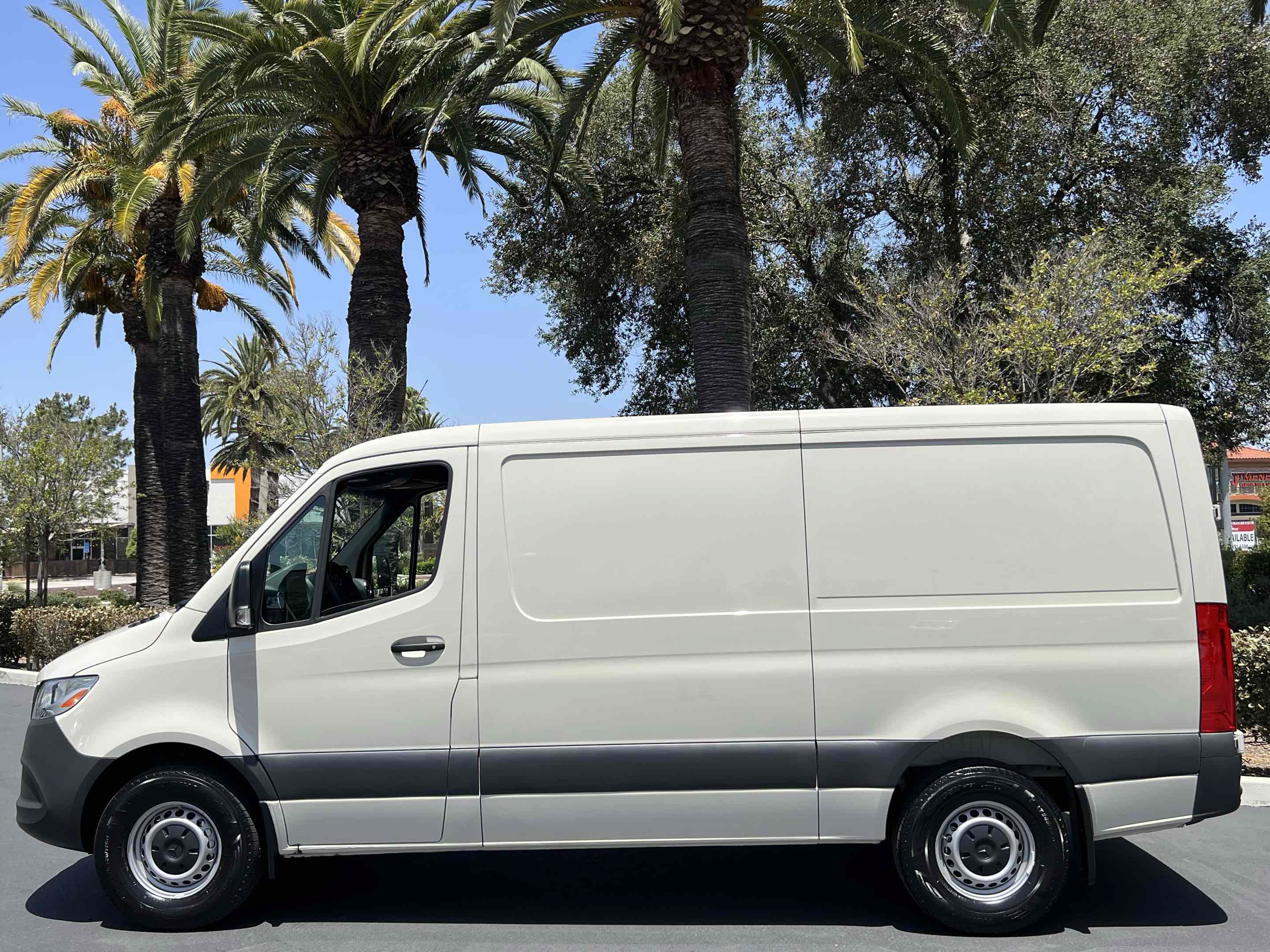Used 2026 Mercedes-Benz Sprinter 2500 image 16