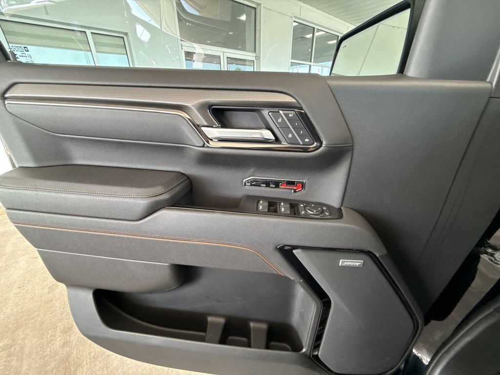 Certified 2025 GMC Sierra 1500 AT4 w/ Technology Package image 29
