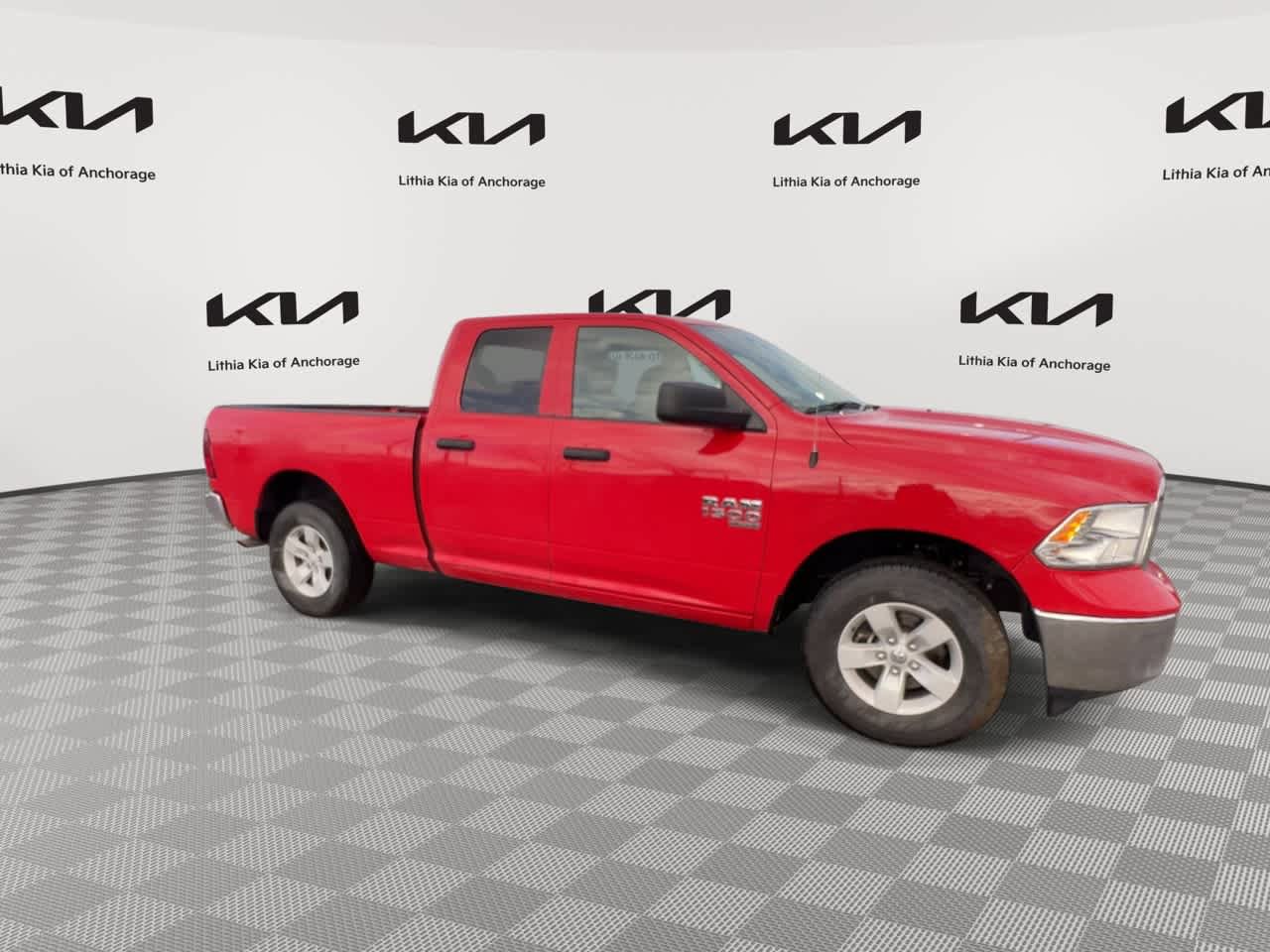 Used 2024 RAM 1500 Classic SLT AWD/4WD image 2