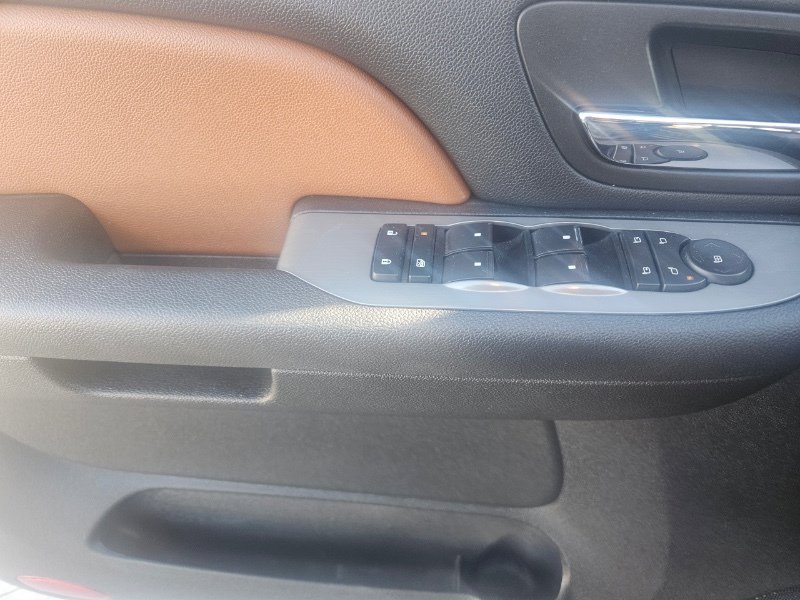 Used 2008 Chevrolet Avalanche LT AWD/4WD image 17