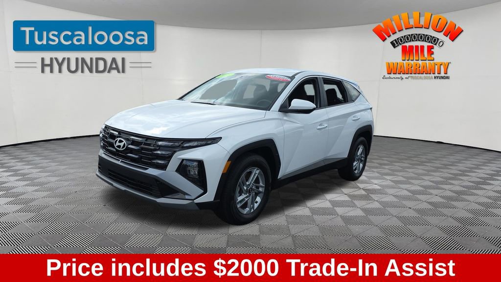 Used 2025 Hyundai Tucson SE FWD image 3