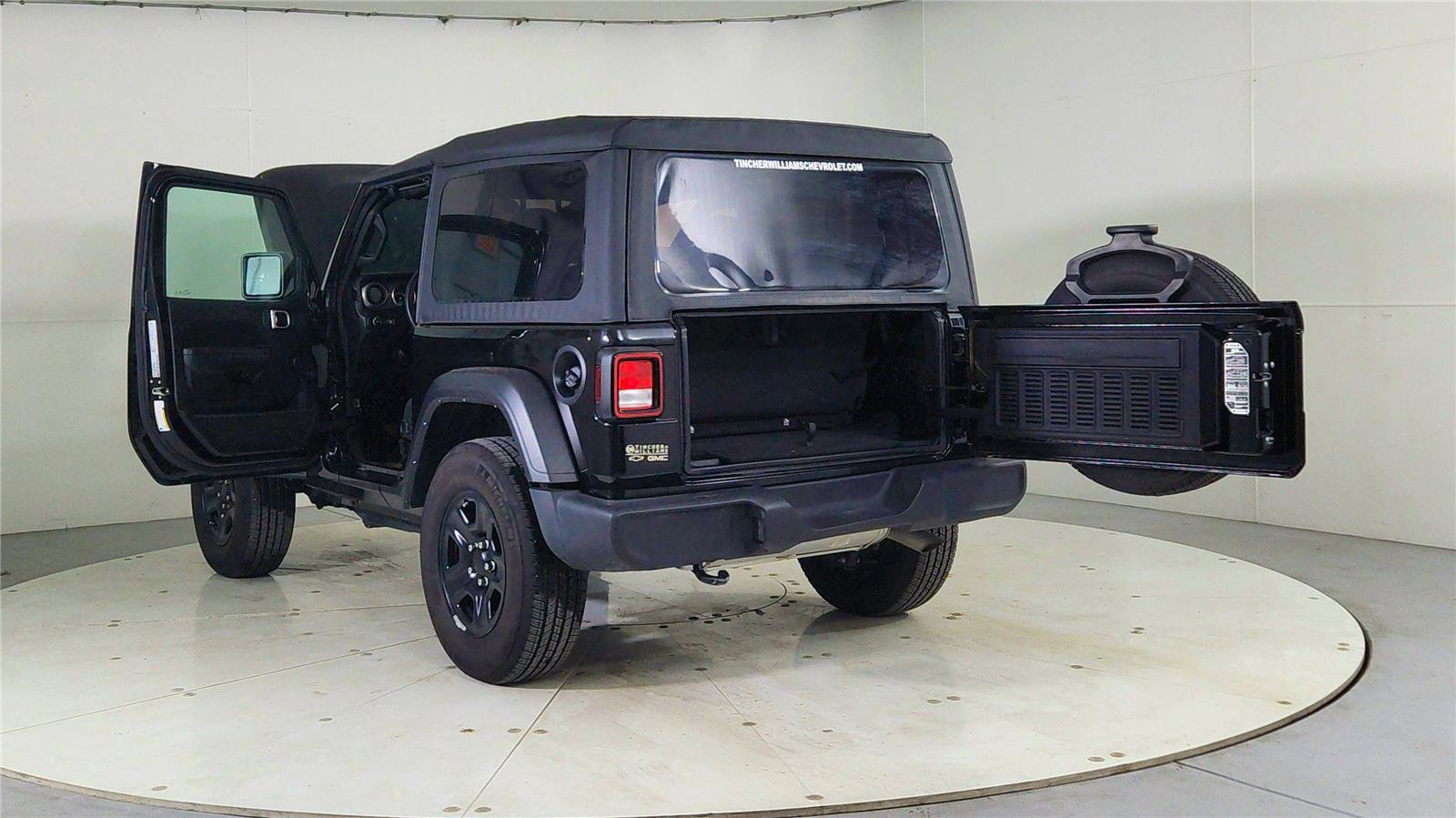 Used 2022 Jeep Wrangler Sport image 11