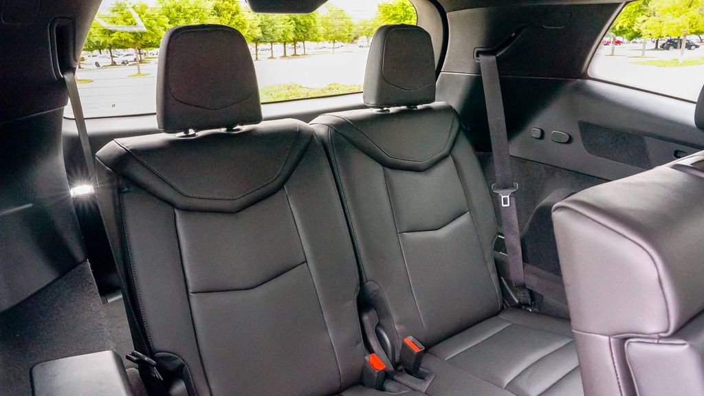 Certified 2025 Cadillac XT6 Luxury image 16