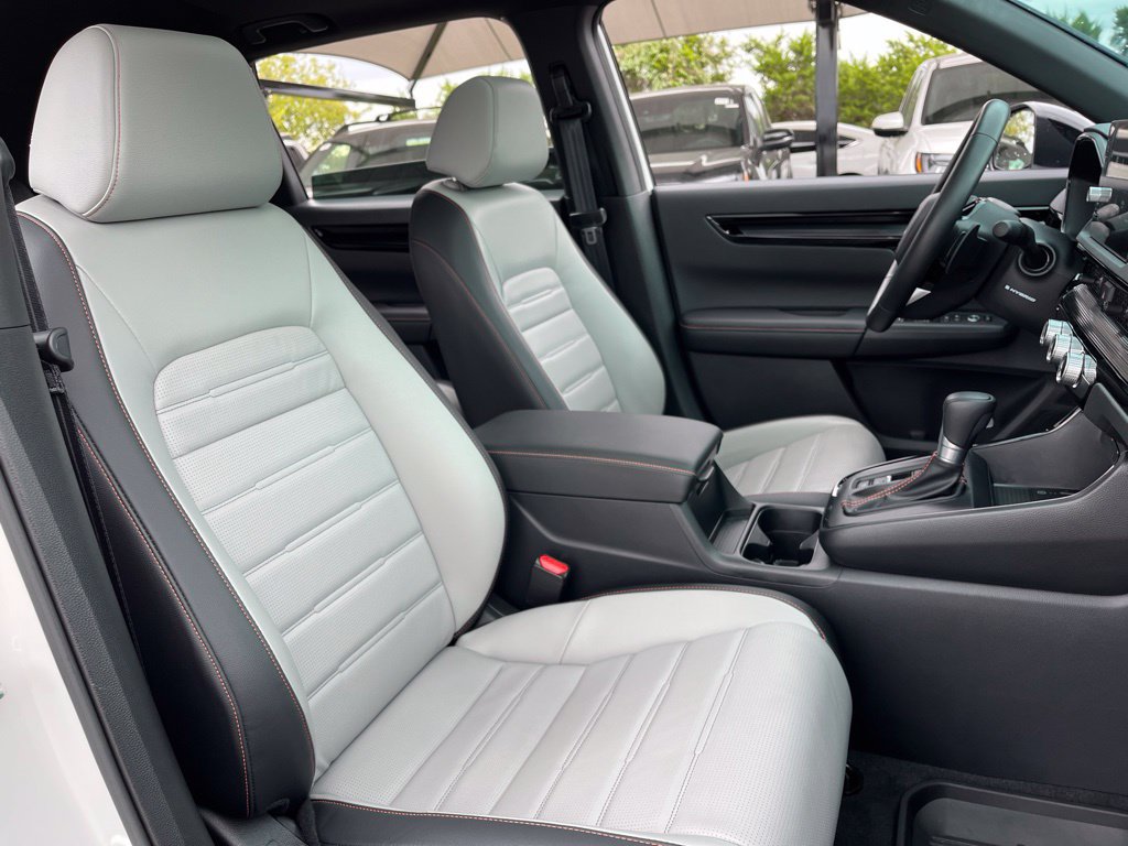 Certified 2026 Honda CR-V Sport Touring image 32