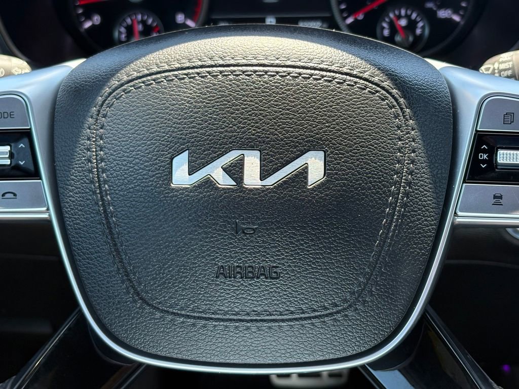 Used 2022 Kia Telluride SX w/ SX Prestige Package image 26