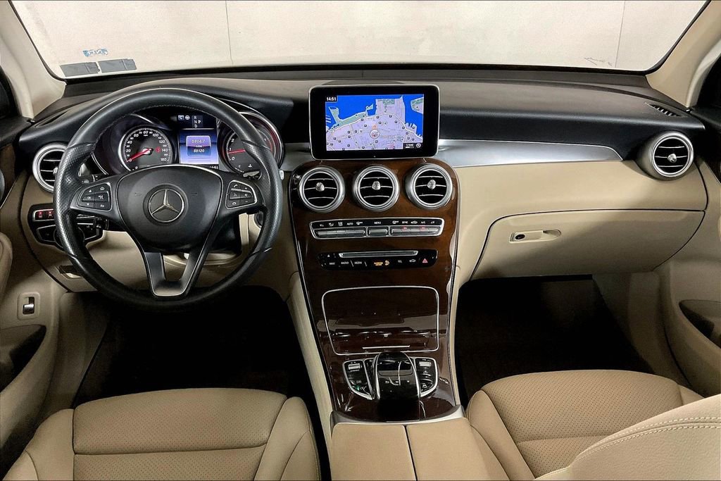 Used 2018 Mercedes-Benz GLC 300 4MATIC image 15