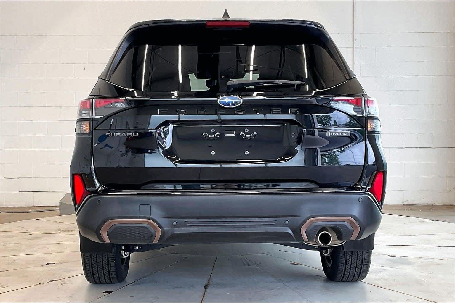 Used 2025 Subaru Forester Sport AWD/4WD image 5