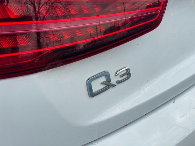 Used 2016 Audi Q3 2.0T Premium Plus w/ Technology Package image 32