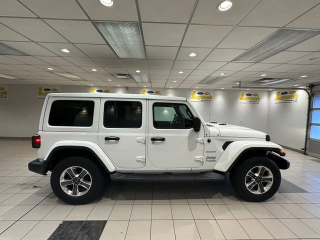 Used 2018 Jeep Wrangler Unlimited Sahara w/ Cold Weather Group AWD/4WD image 3