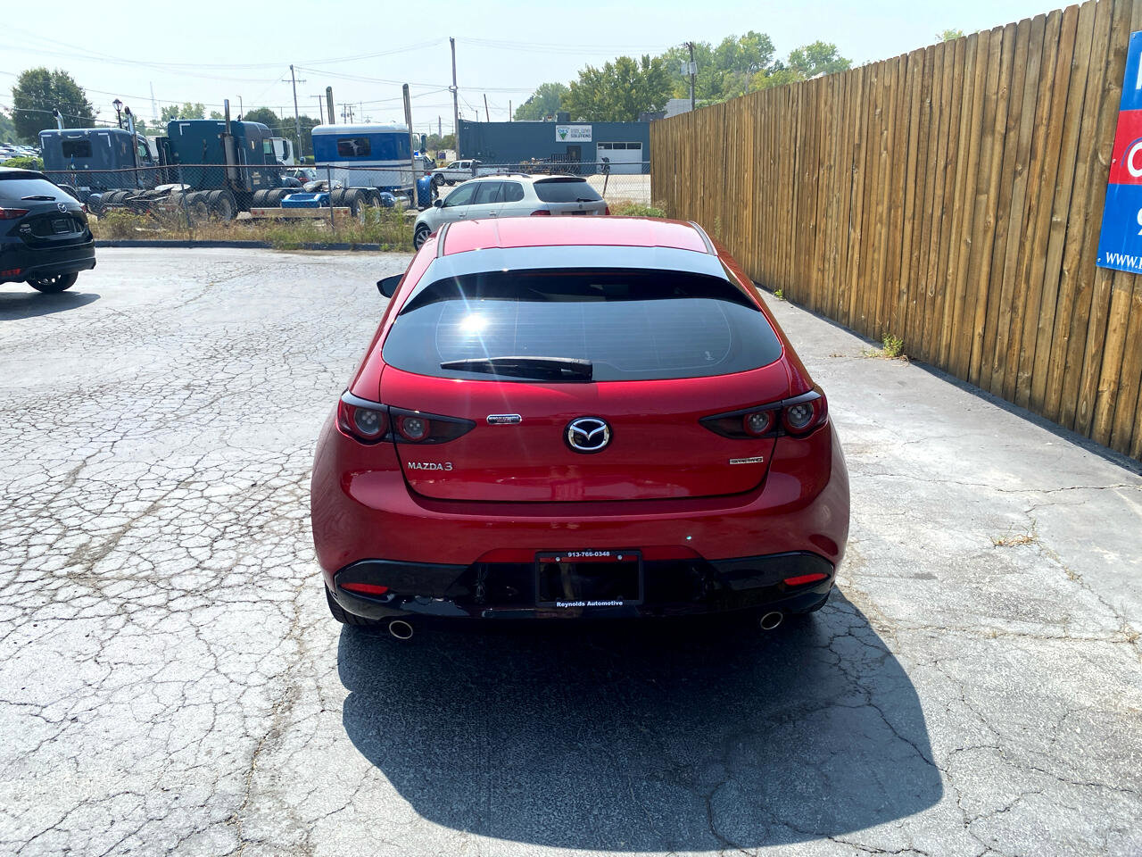 Used 2020 MAZDA MAZDA3 Hatchback image 6