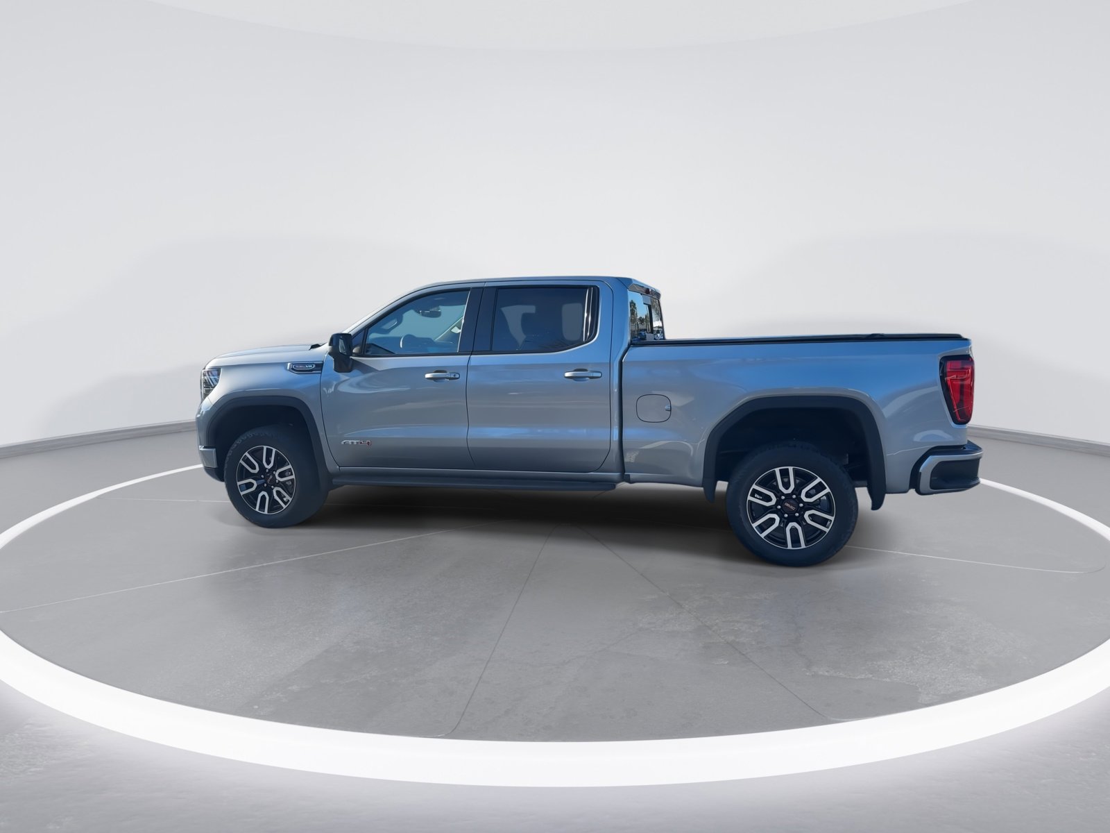 Certified 2025 GMC Sierra 1500 AT4 w/ AT4 Premium Package image 6