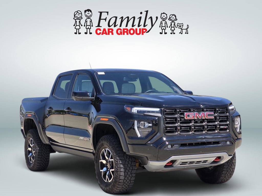 Used 2024 GMC Canyon AT4X image 2
