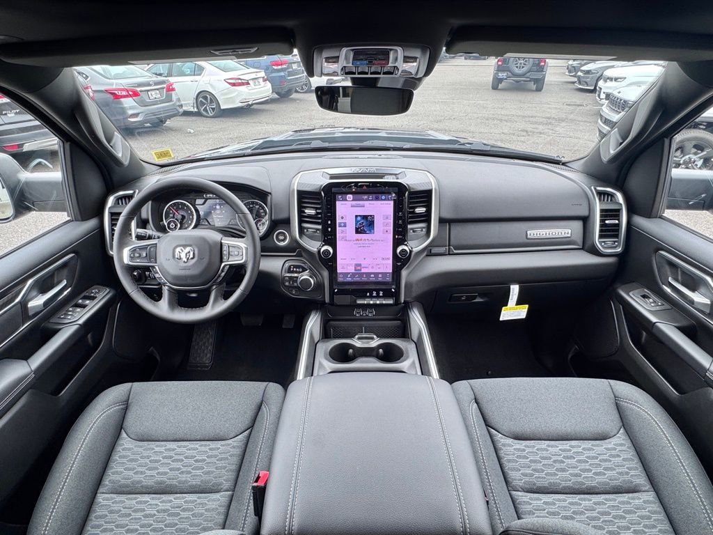 New 2026 RAM 1500 4x4 Crew Cab image 11