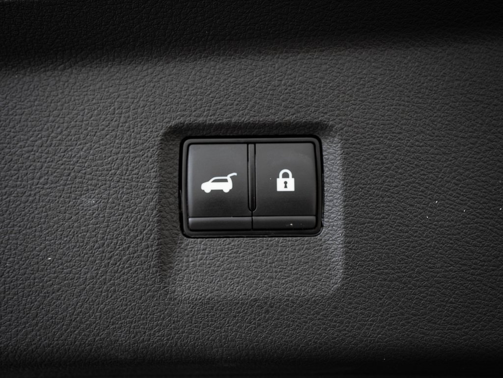 Used 2024 INFINITI QX60 Sensory w/ Vision Package image 24