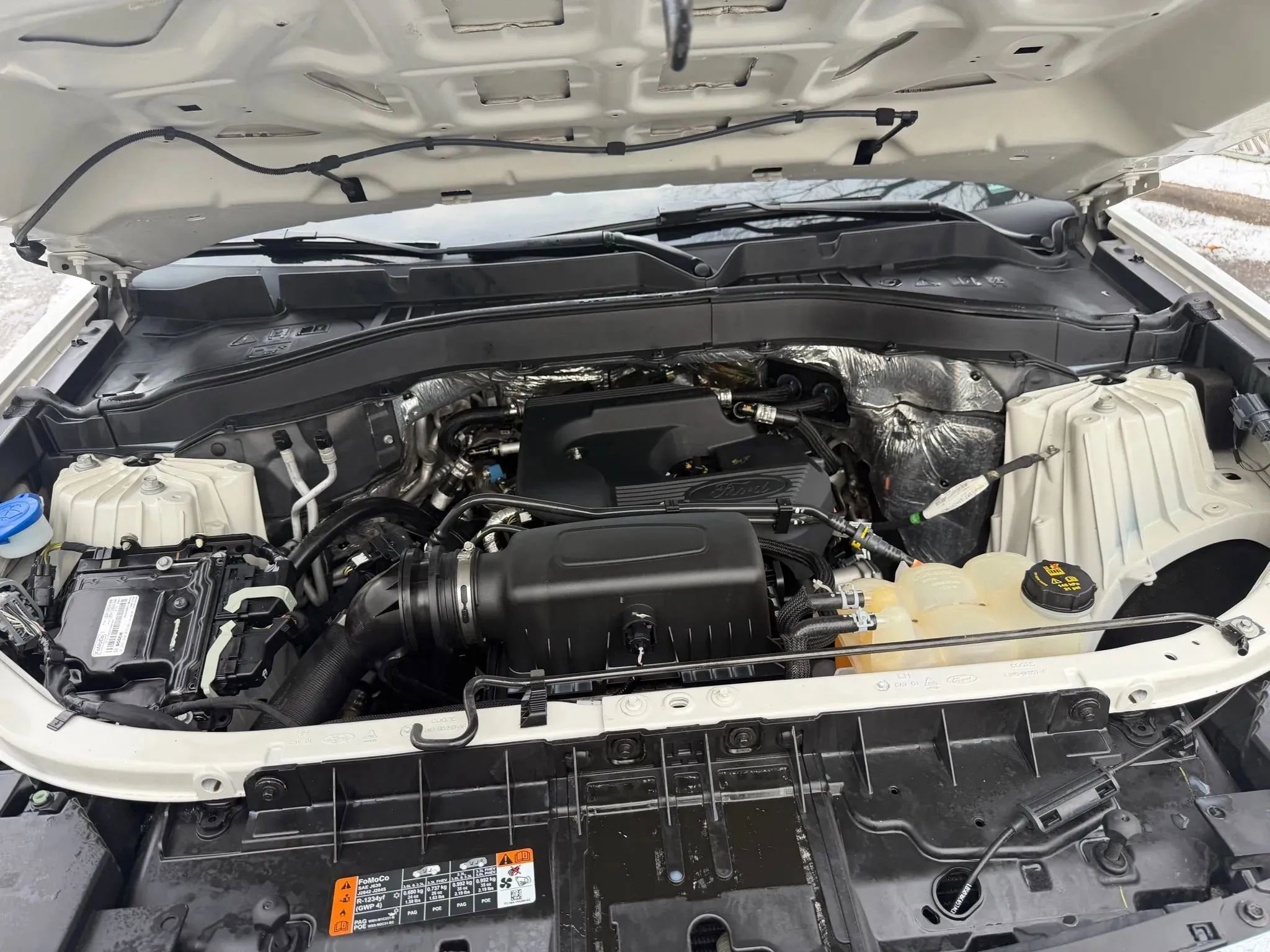 Used 2020 Ford Explorer XLT w/ Comfort Package image 26