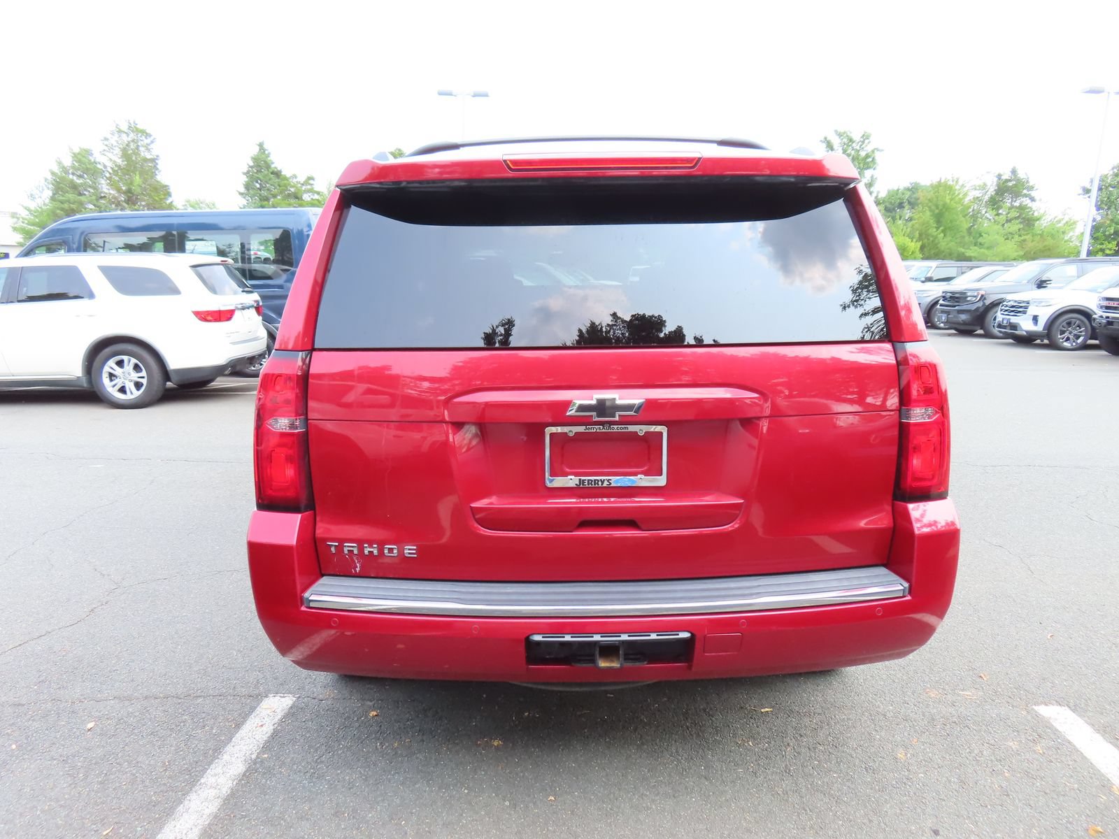 Used 2015 Chevrolet Tahoe LTZ AWD/4WD image 6