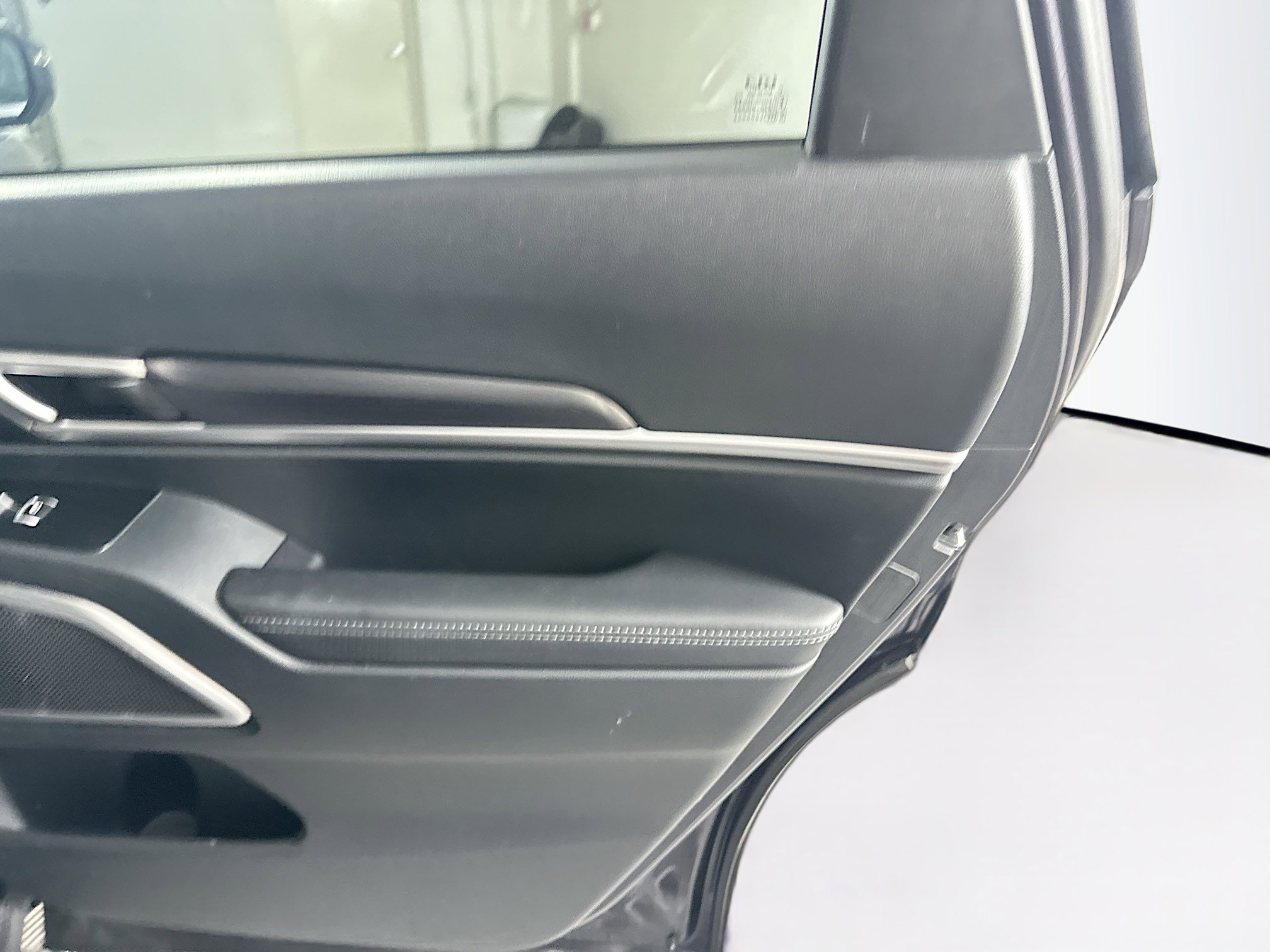 Used 2025 Kia Telluride S image 33