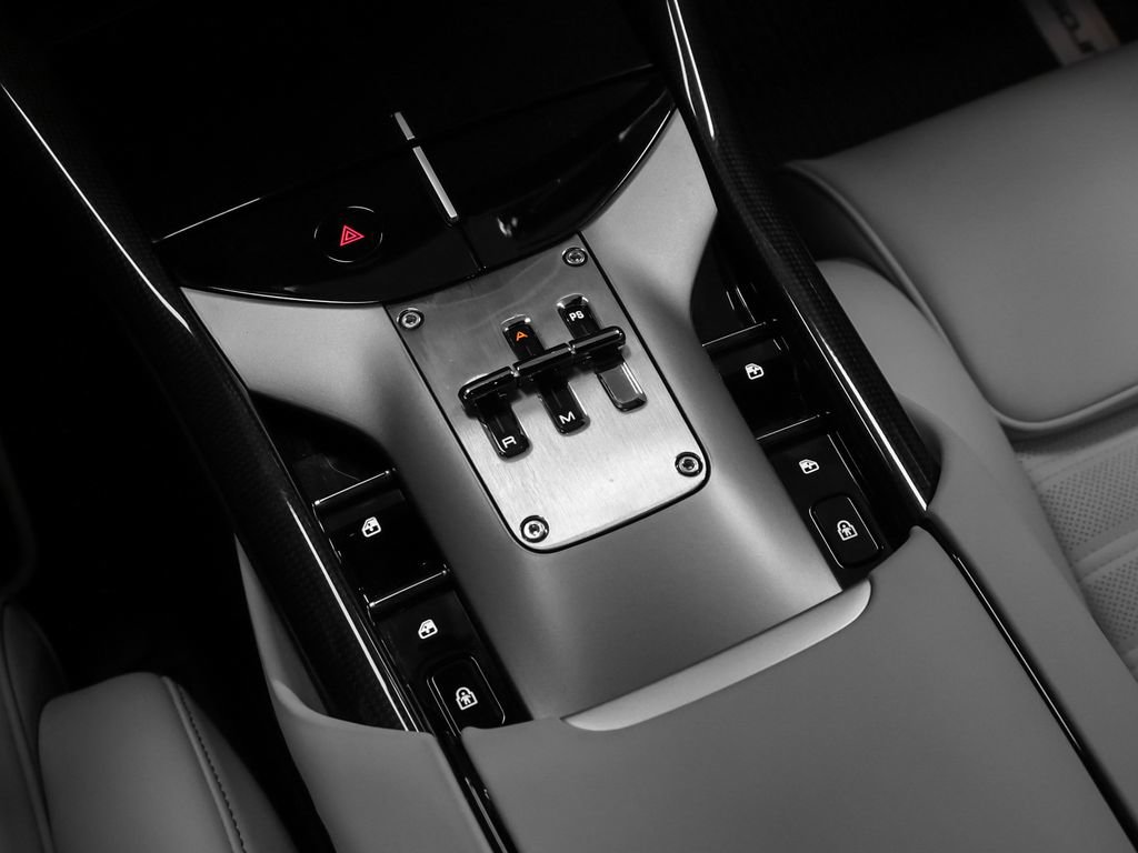 Certified 2025 Ferrari Purosangue AWD/4WD image 69