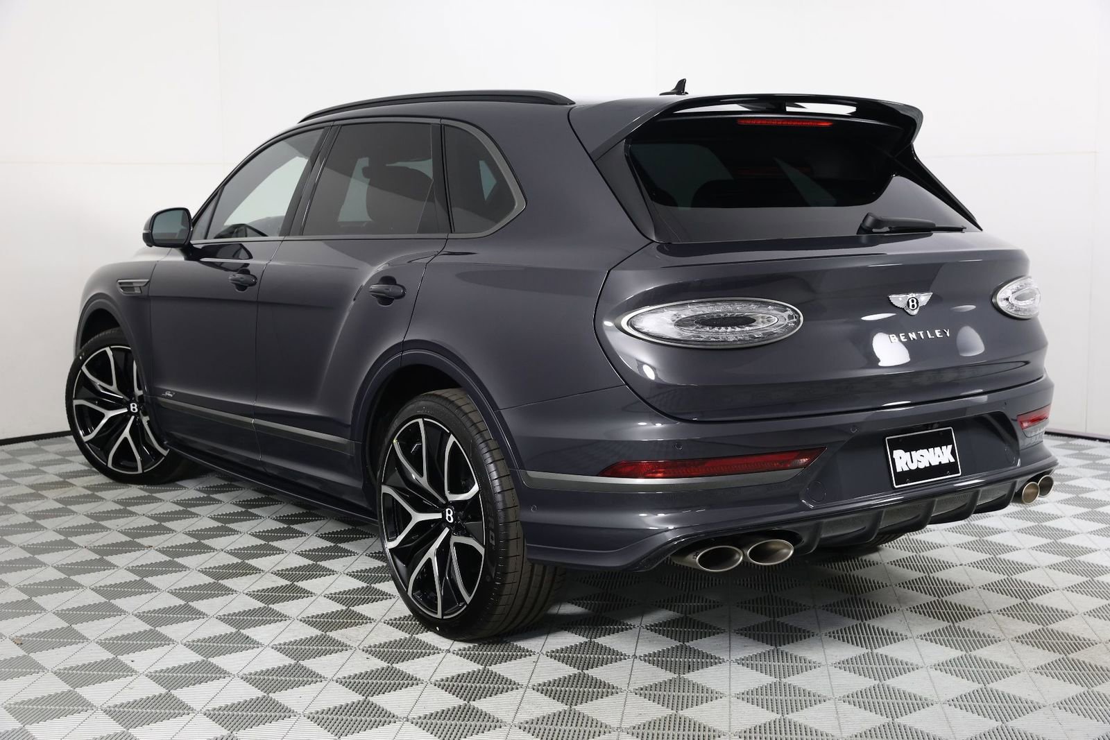 New 2026 Bentley Bentayga Speed image 3