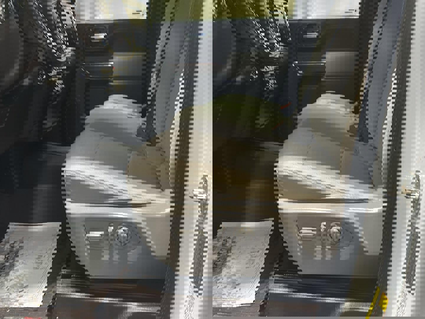 Used 2021 Chevrolet Silverado 3500 LT w/ Convenience Package image 21