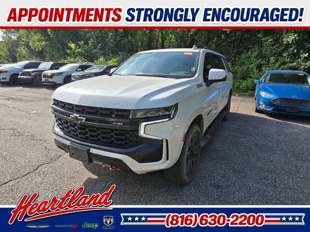 Used 2023 Chevrolet Suburban Z71 w/ Luxury Package AWD/4WD image 1