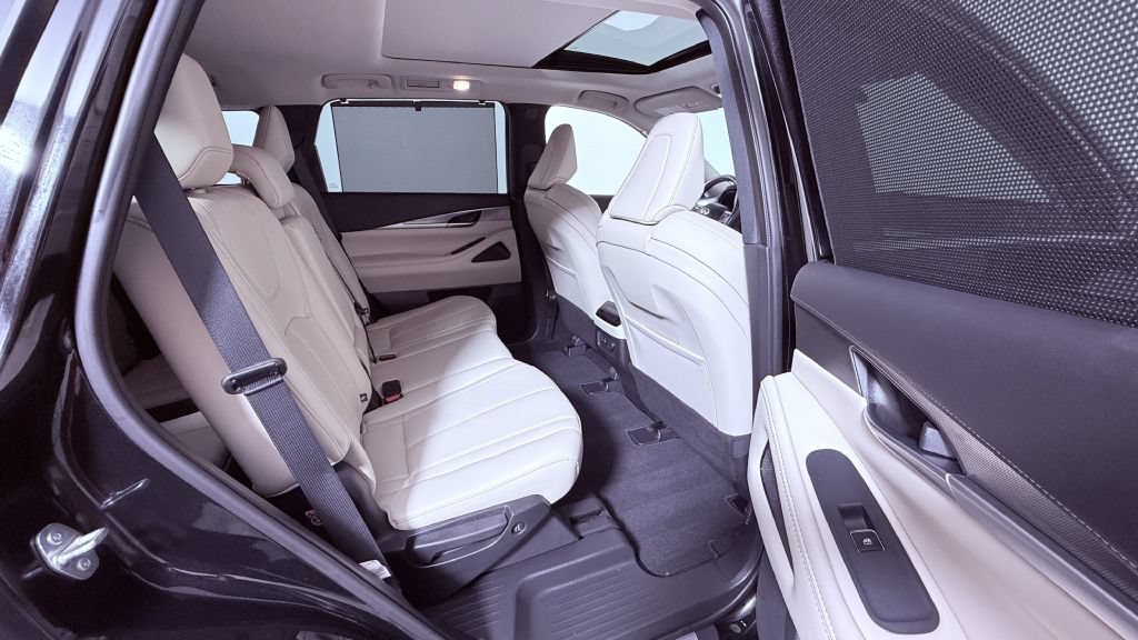Used 2023 INFINITI QX60 Luxe w/ Cargo Package AWD/4WD image 27