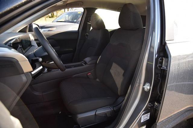 New 2026 Nissan Kicks S image 21