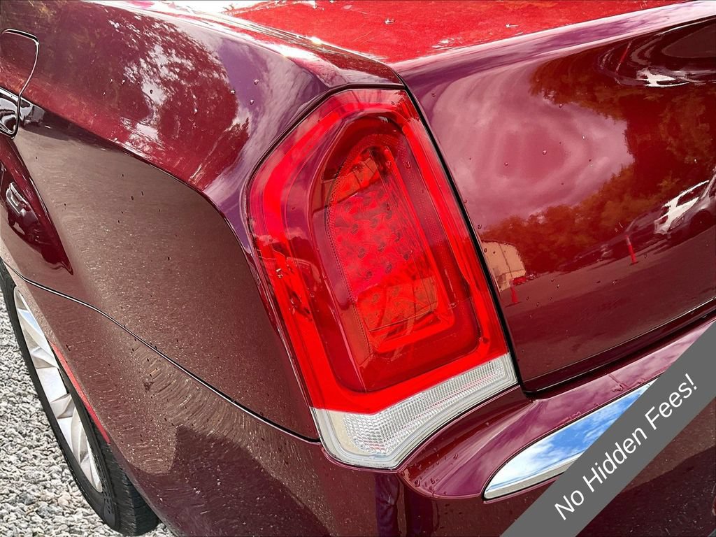 Used 2015 Chrysler 300 Limited RWD image 25