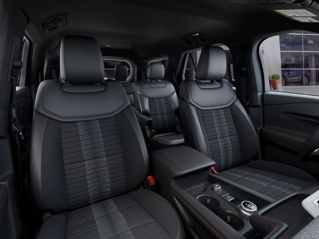 New 2027 Ford Explorer ST-Line AWD/4WD image 11