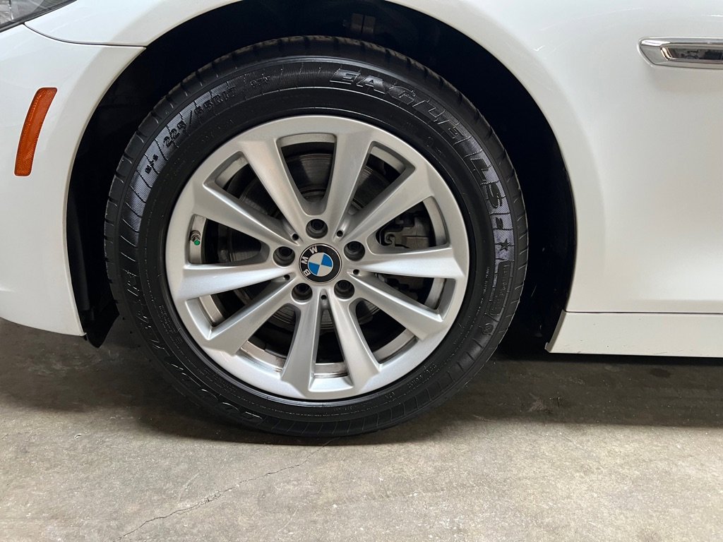 Used 2015 BMW 528i Sedan image 15