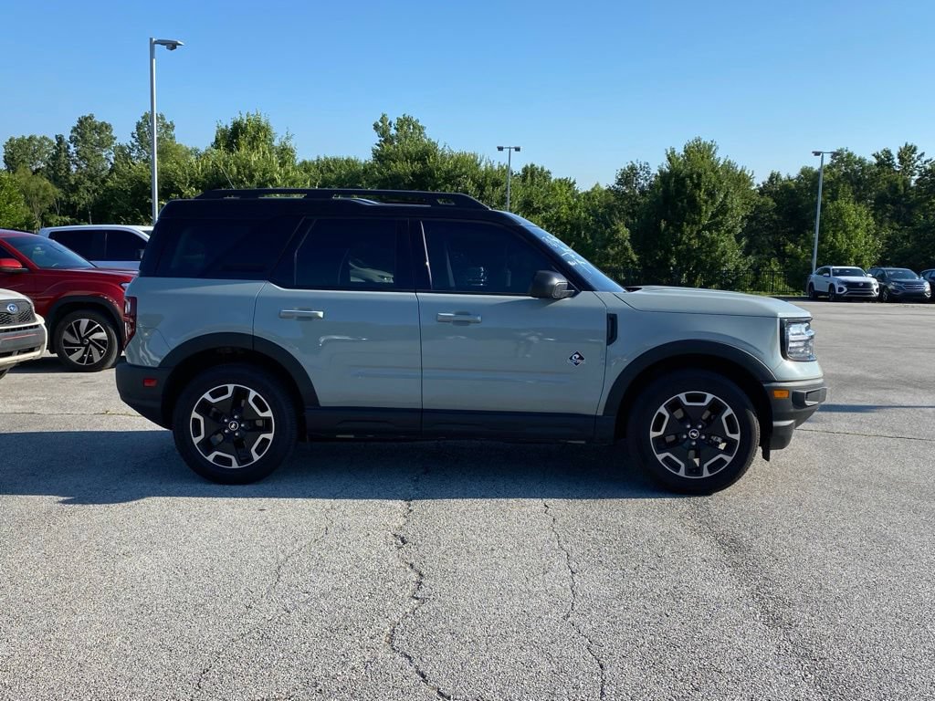 Used 2024 Ford Bronco Sport Outer Banks AWD/4WD image 8