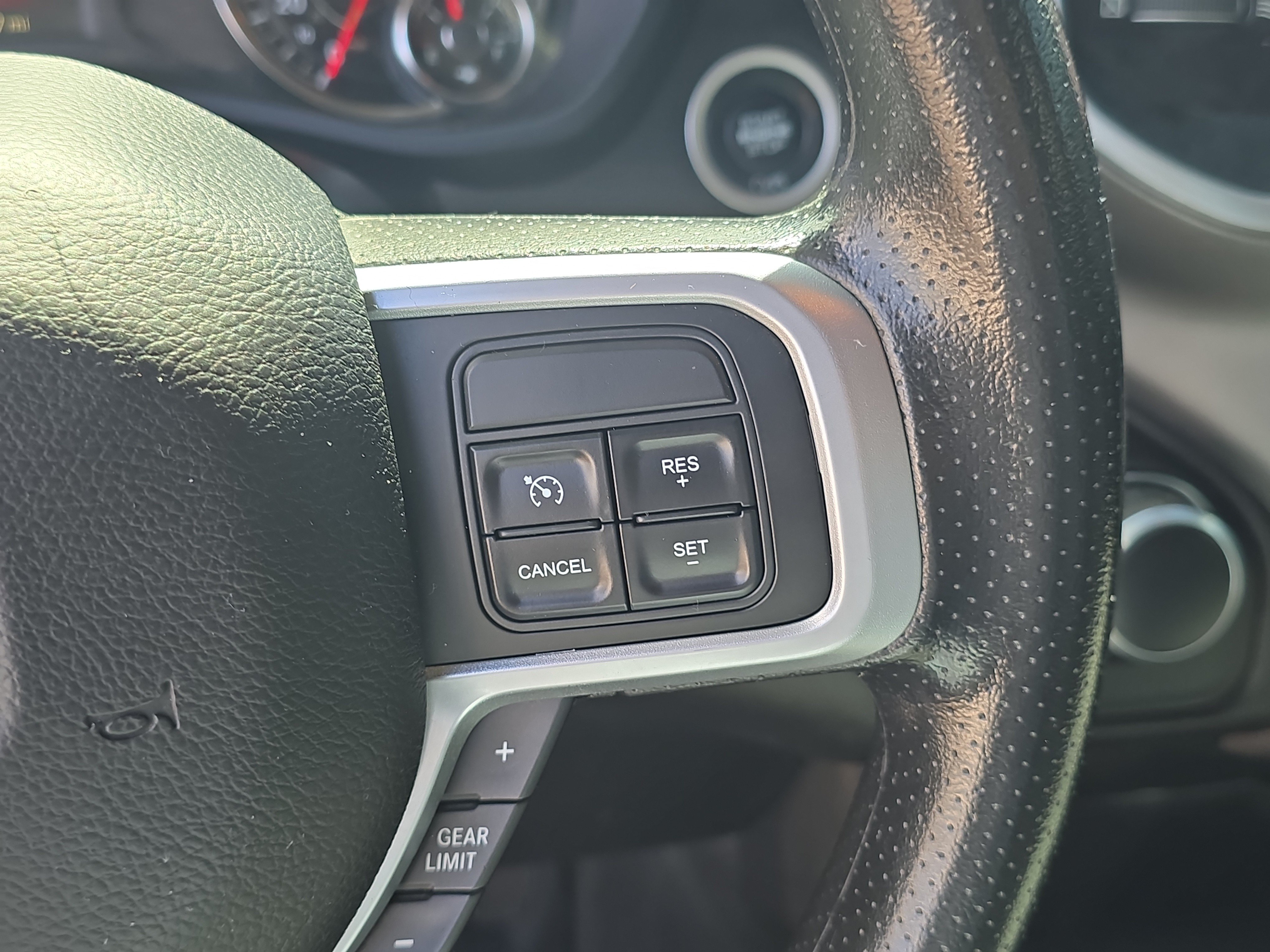 Used 2022 RAM 2500 Big Horn AWD/4WD image 31