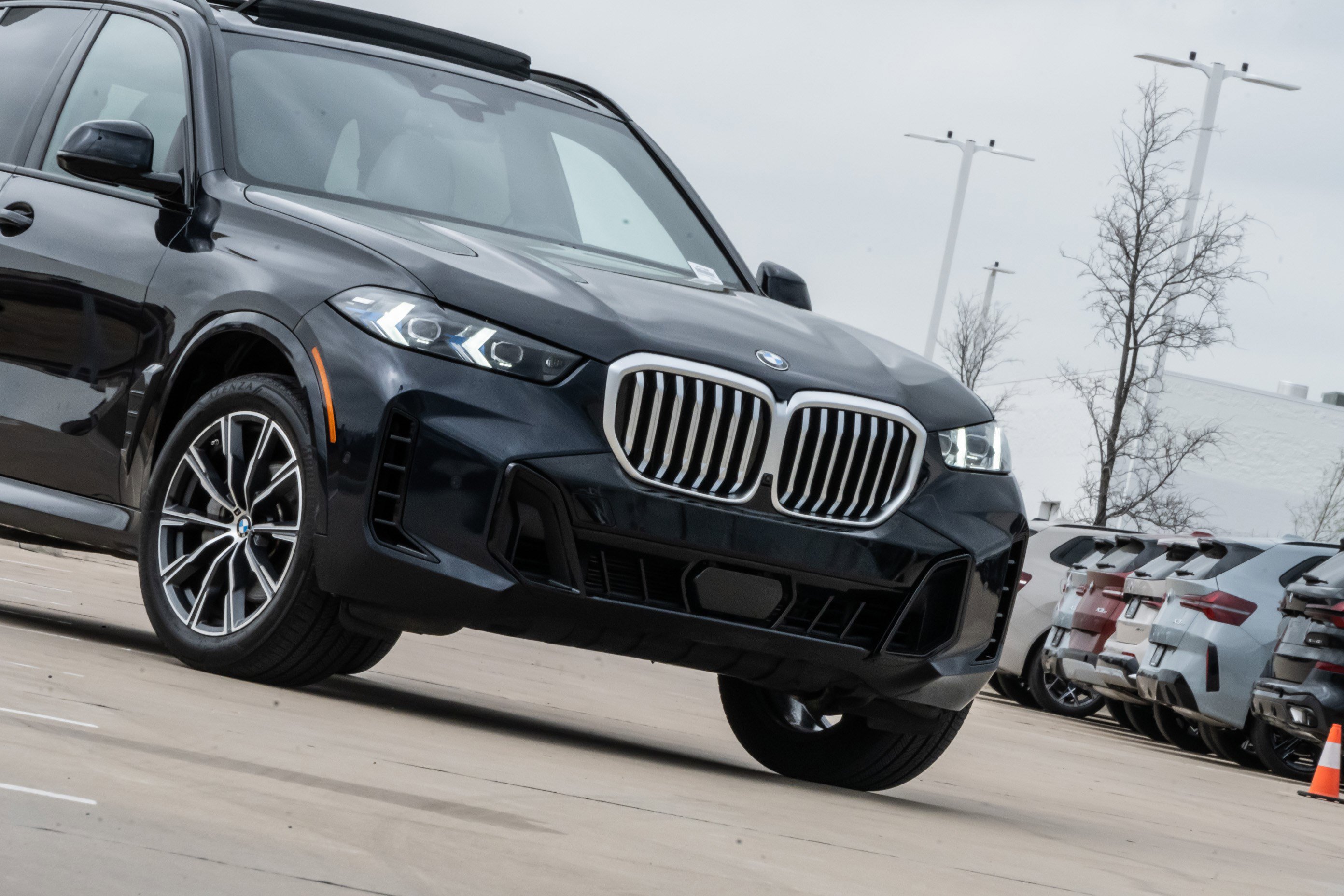 Certified 2024 BMW X5 xDrive40i w/ M Sport Package image 5
